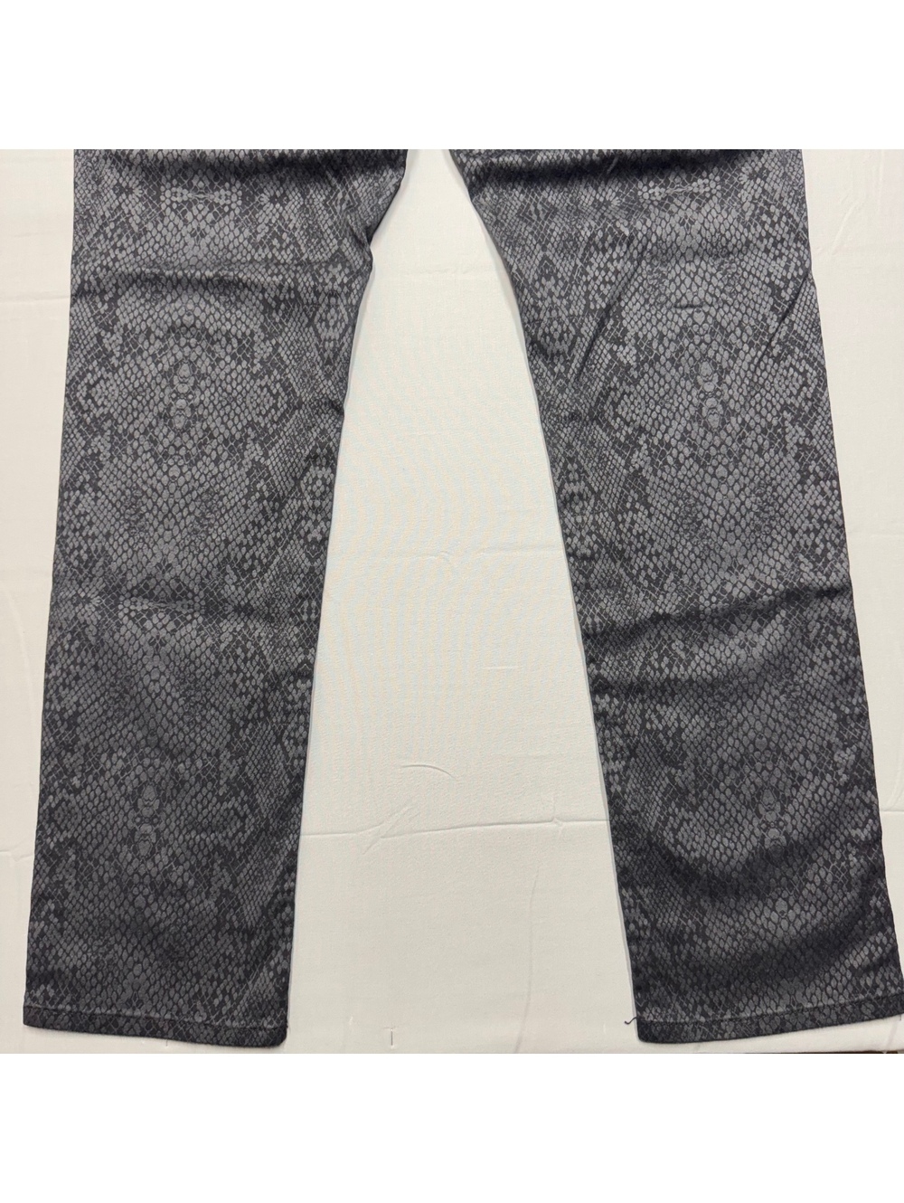 Liverpool Womens Beatles Snakeskin Print Pants Size 12 Gray Python Stretch - Picture 8 of 11